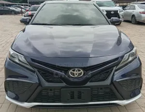 Toyota Camry XSE V6 2023 Blue