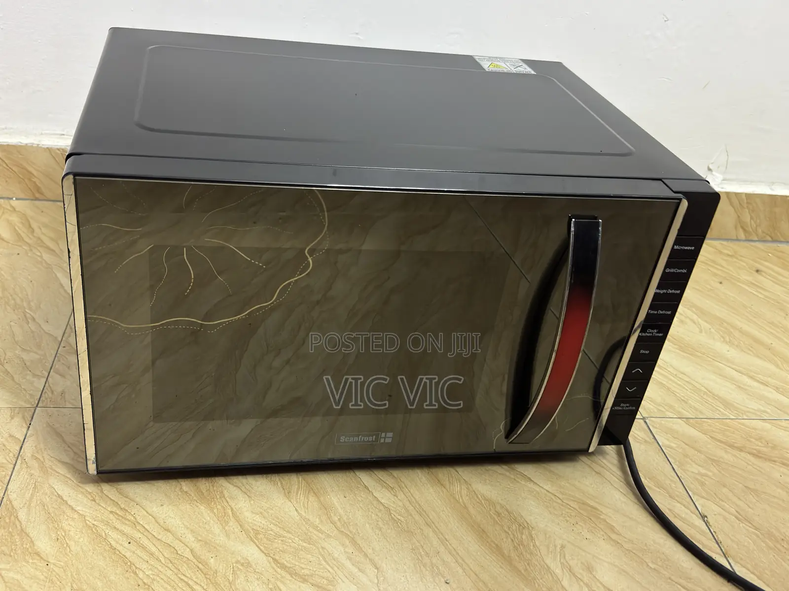 Scanfrost Microwave Oven – UK Used – Excellent Condition