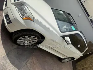 Mercedes-Benz GLK-Class 350 4MATIC 2010 White