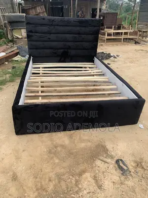 Bed Frame Padded 4 and Half by 6