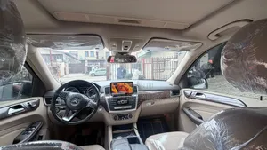 Mercedes-Benz M Class 2014 White