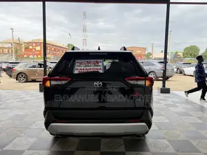 Toyota RAV4 2024 Black