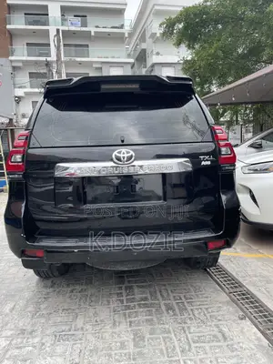 Toyota Land Cruiser Prado 2015 Black