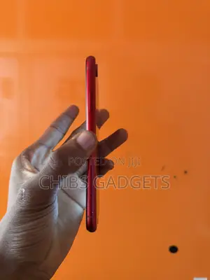 Apple iPhone XR 64 GB Red