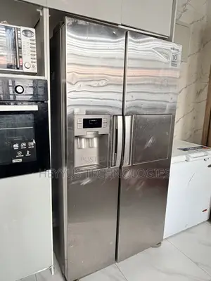 Samsung Side by Side Inverter Refrigerator With Ice Maker