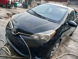 Toyota Yaris 2015 Black