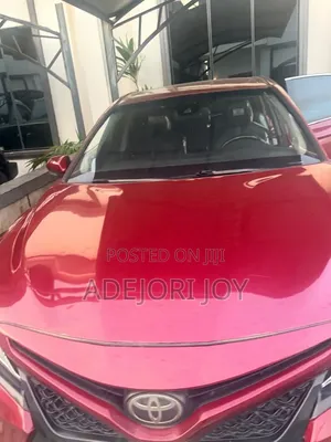 Toyota Camry XSE FWD (2.5L 4cyl 8AM) 2018 Red