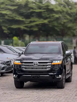 New Toyota Land Cruiser 2026 Black