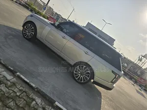 Land Rover Range Rover Vogue 2014 Gold