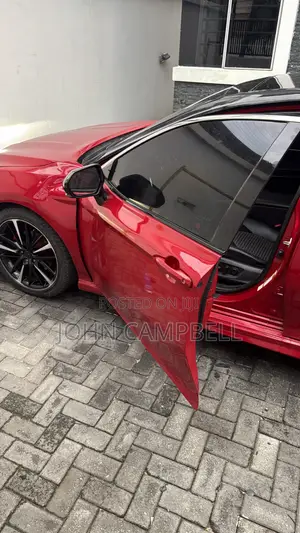 Toyota Camry XSE V6 (3.5L V6 8A) 2019 Red