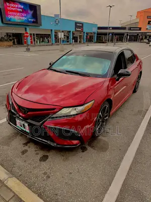 Toyota Camry XSE V6 (3.5L V6 8A) 2019 Red