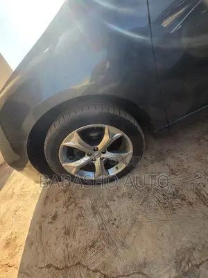 Toyota Venza XLE 2010 Gray