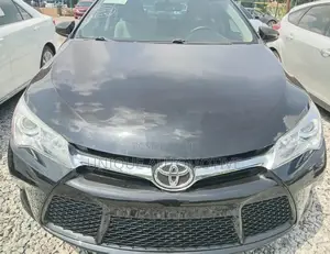 Toyota Camry SE 4dr Sedan (2.5L 4cyl 6A) 2016 Matt Black