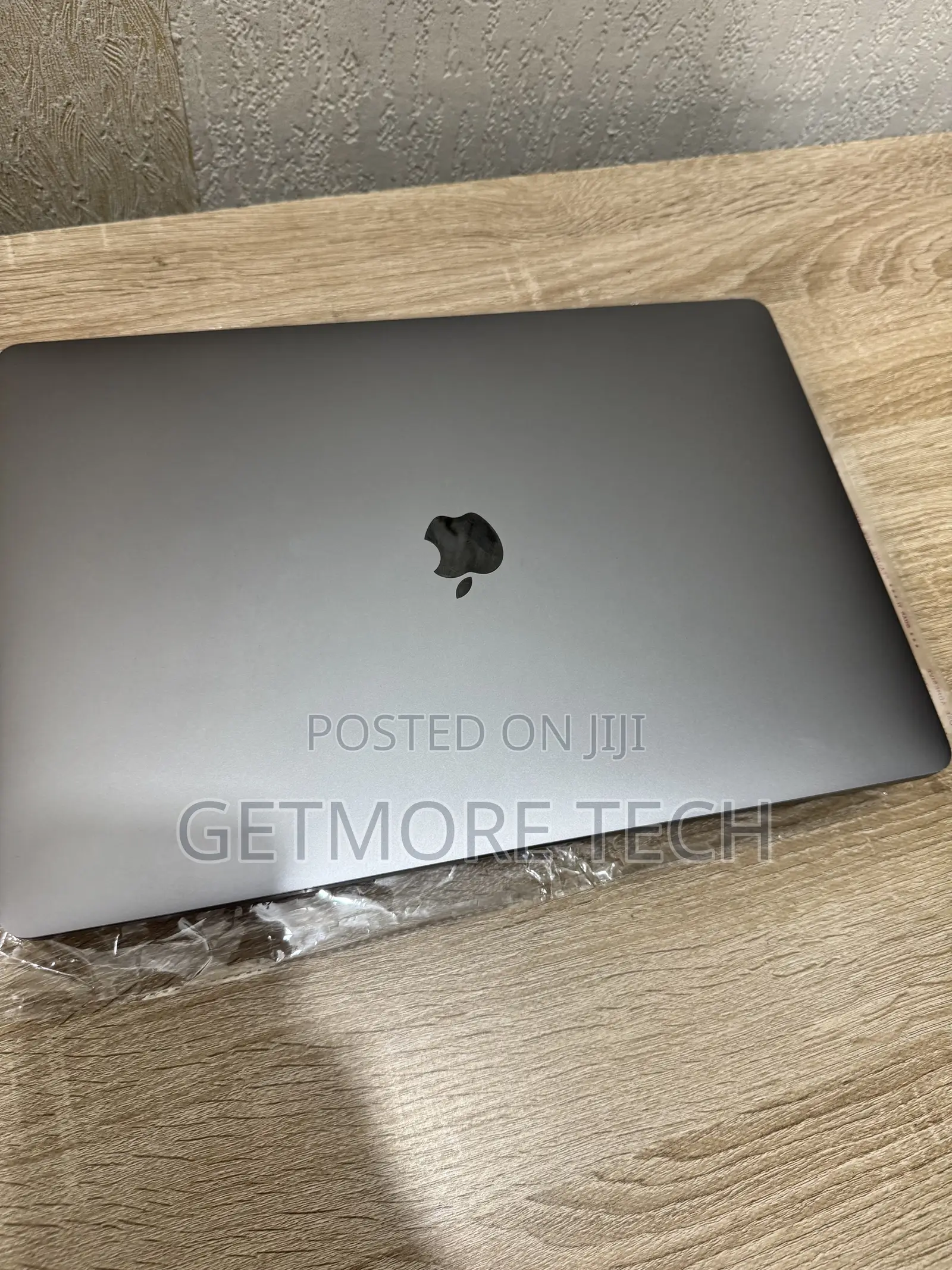 Laptop Apple MacBook Pro 2019 32GB Intel Core i9 SSD 1T