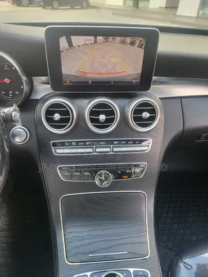 Mercedes-Benz C300 Luxury 4dr AWD 4Matic Sedan (2.0L 4cyl 7A) 2015 Gray