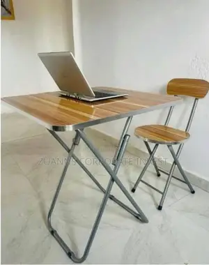 Foldable Reading Table and Chair / Brown