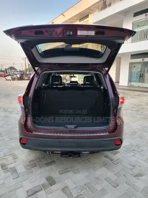 Toyota Highlander 2016 Red