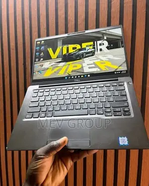 Laptop Dell Latitude 7400 8GB Intel Core i5 SSD 256GB