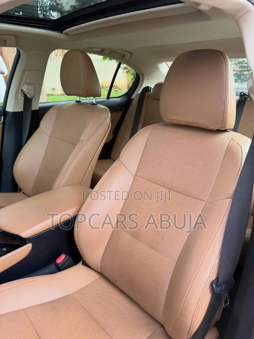 Lexus GS 350 2014 Red