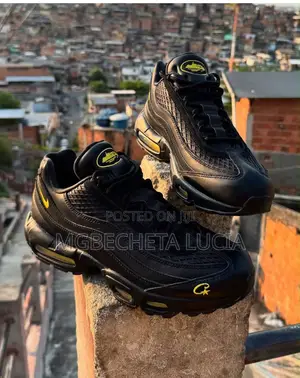 Nike Sneakers