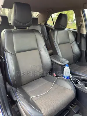 Toyota Corolla SE 4dr Sedan (1.8L 4cyl CVT) 2017 Blue