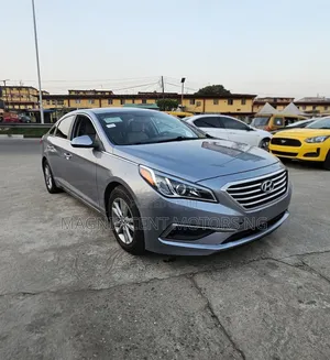 Hyundai Sonata SE 2016 Silver