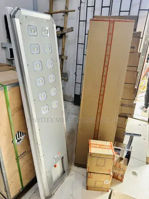 Felicity D2 Solar Street Light 80watts 12eyes