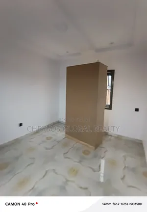 1bdrm Block of Flats in Iyaganku, Iyanganku for rent