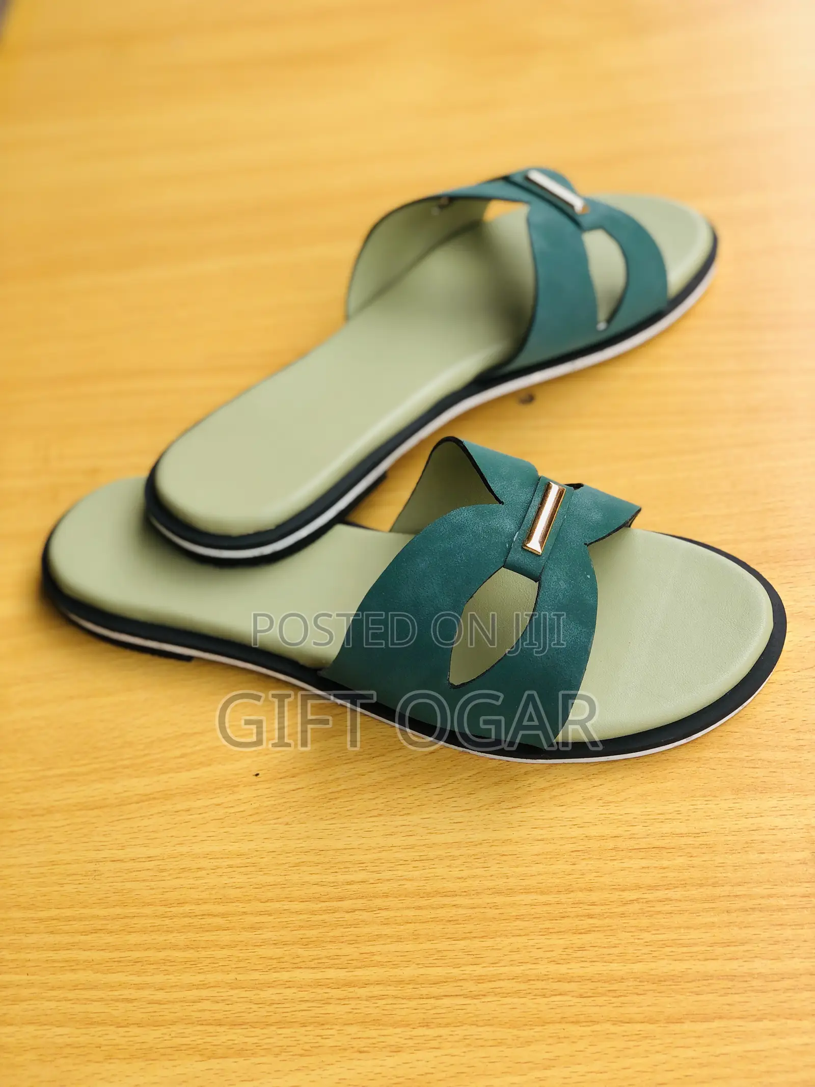 Italian High Quality Leather Pam