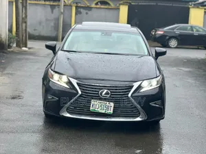 Lexus ES 2014 Black