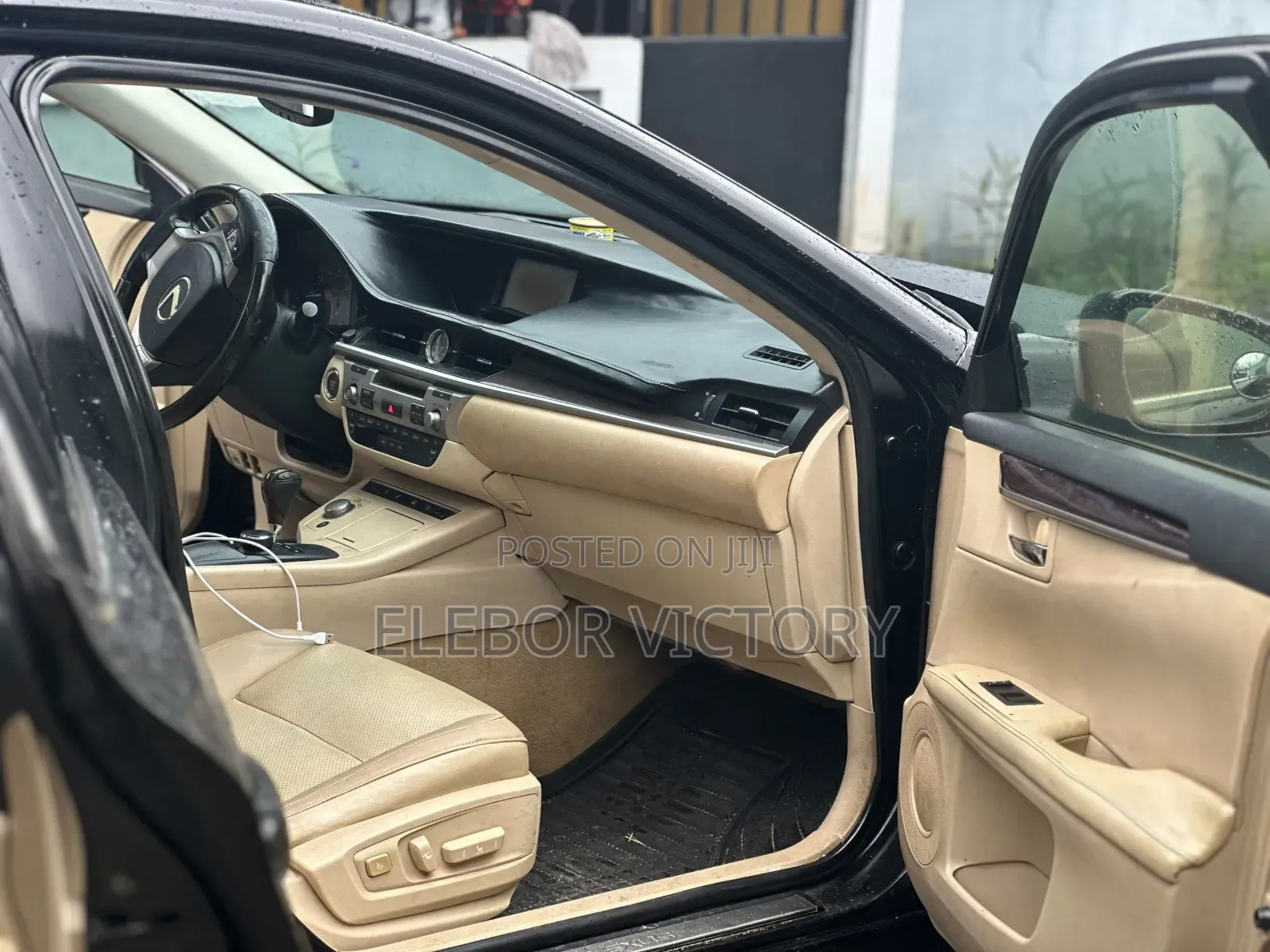 Lexus ES 2014 Black