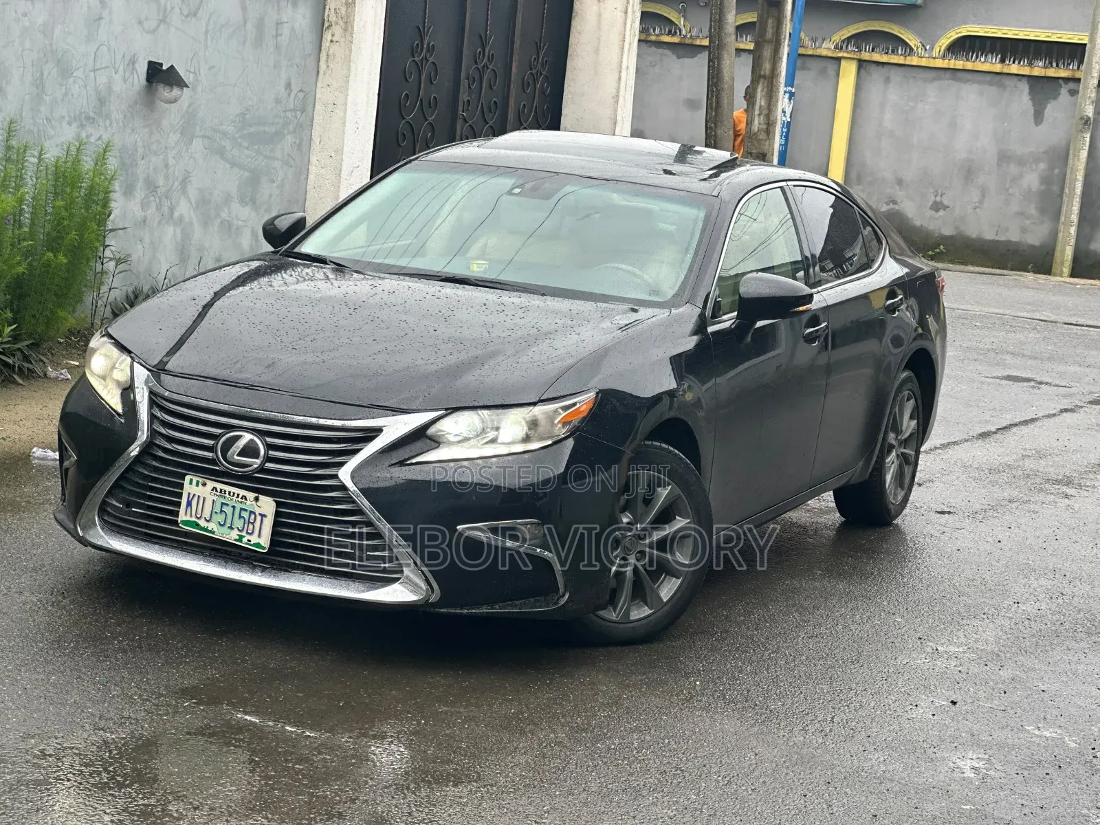 Lexus ES 2014 Black