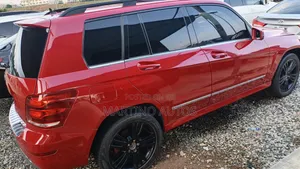Mercedes-Benz GLK-Class 2014 Red