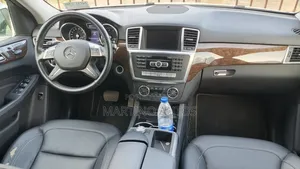Mercedes-Benz M Class 2013 White