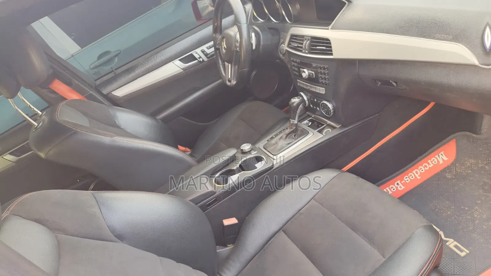 Mercedes-Benz C300 2013 Red