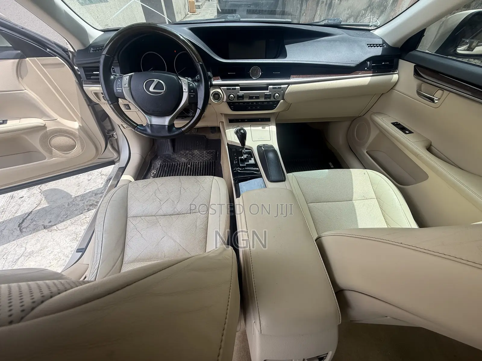 Lexus ES 2013 Gold