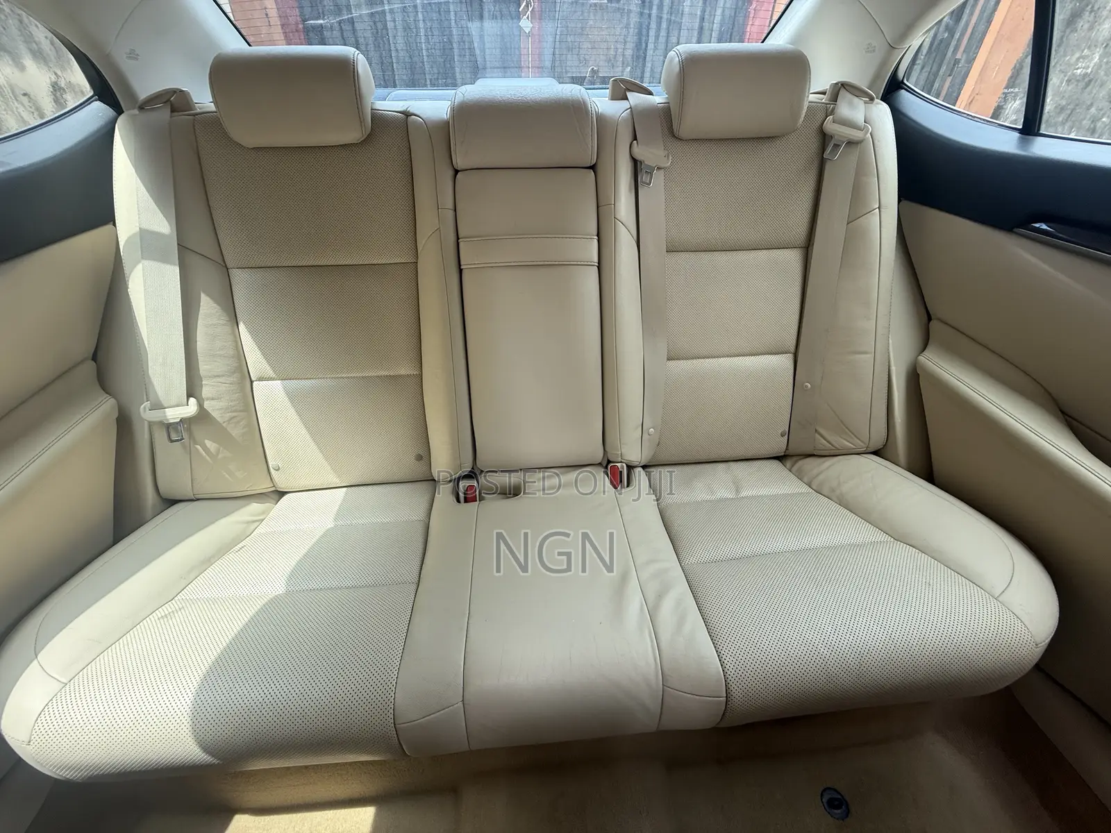Lexus ES 2013 Gold