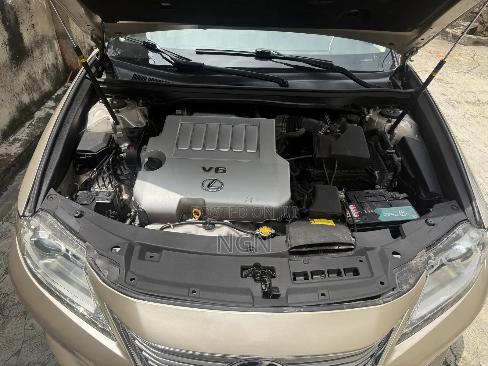 Lexus ES 2013 Gold
