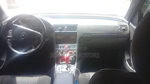 Mercedes-Benz C280 2003 Red