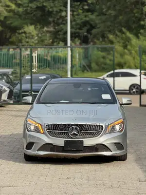 Mercedes-Benz CLA-Class CLA 250 4MATIC Sedan 2014 Silver