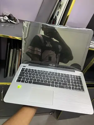 Laptop Asus X555LD 8GB Intel Core i5 SSD 128GB