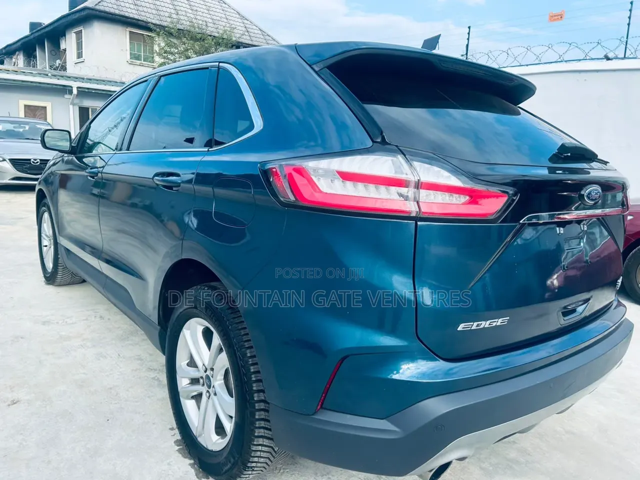 Ford Edge 2019 Blue