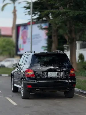 Mercedes-Benz GLK-Class 2009 Black