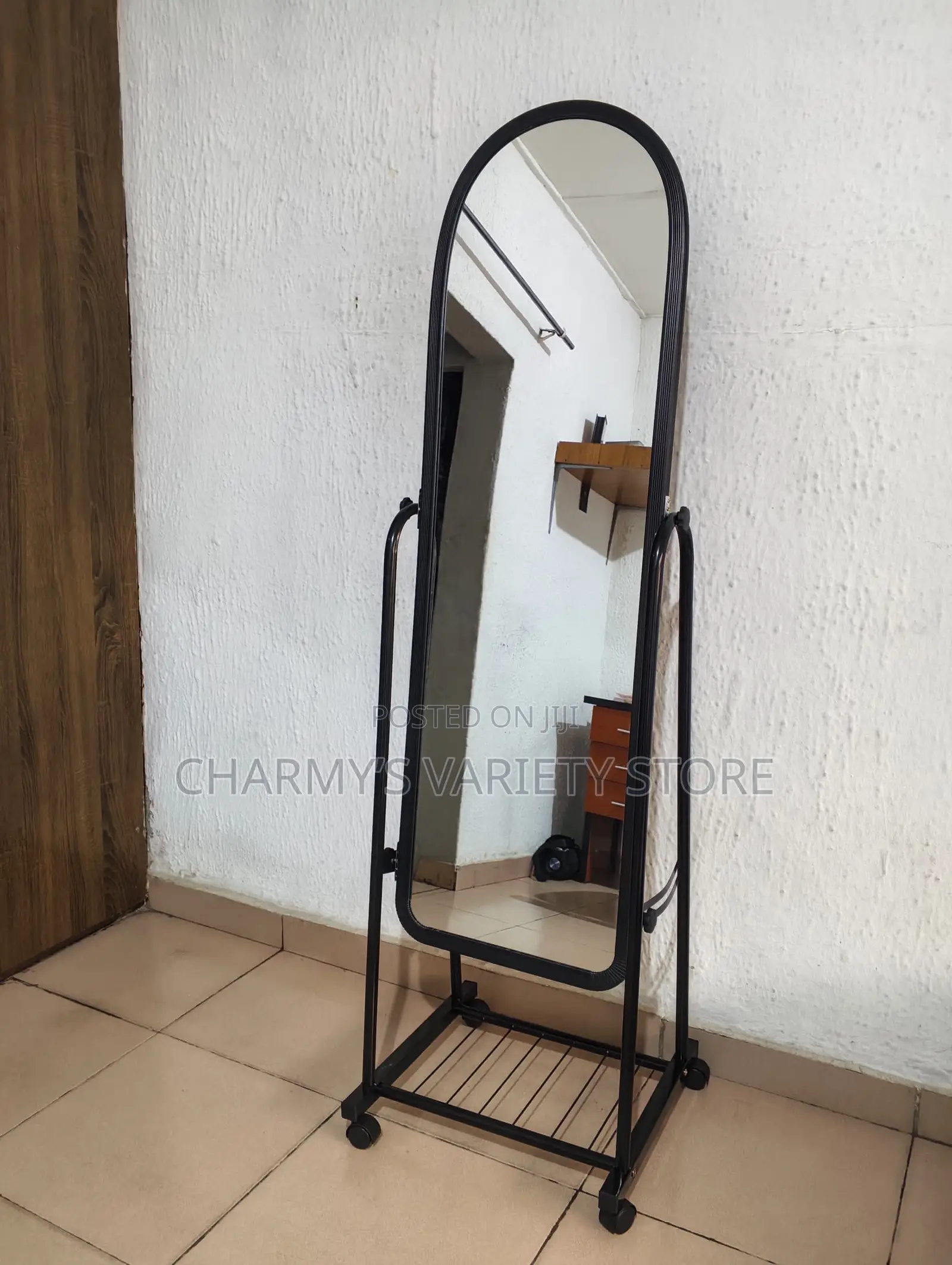 Moveable Dressing Mirror