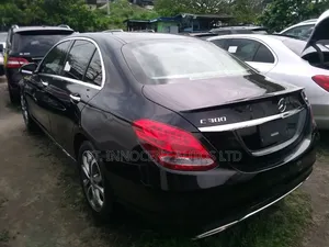 Mercedes-Benz C300 Luxury 4Matic Sedan AWD (2.0L 4cyl 7A) 2016 Black