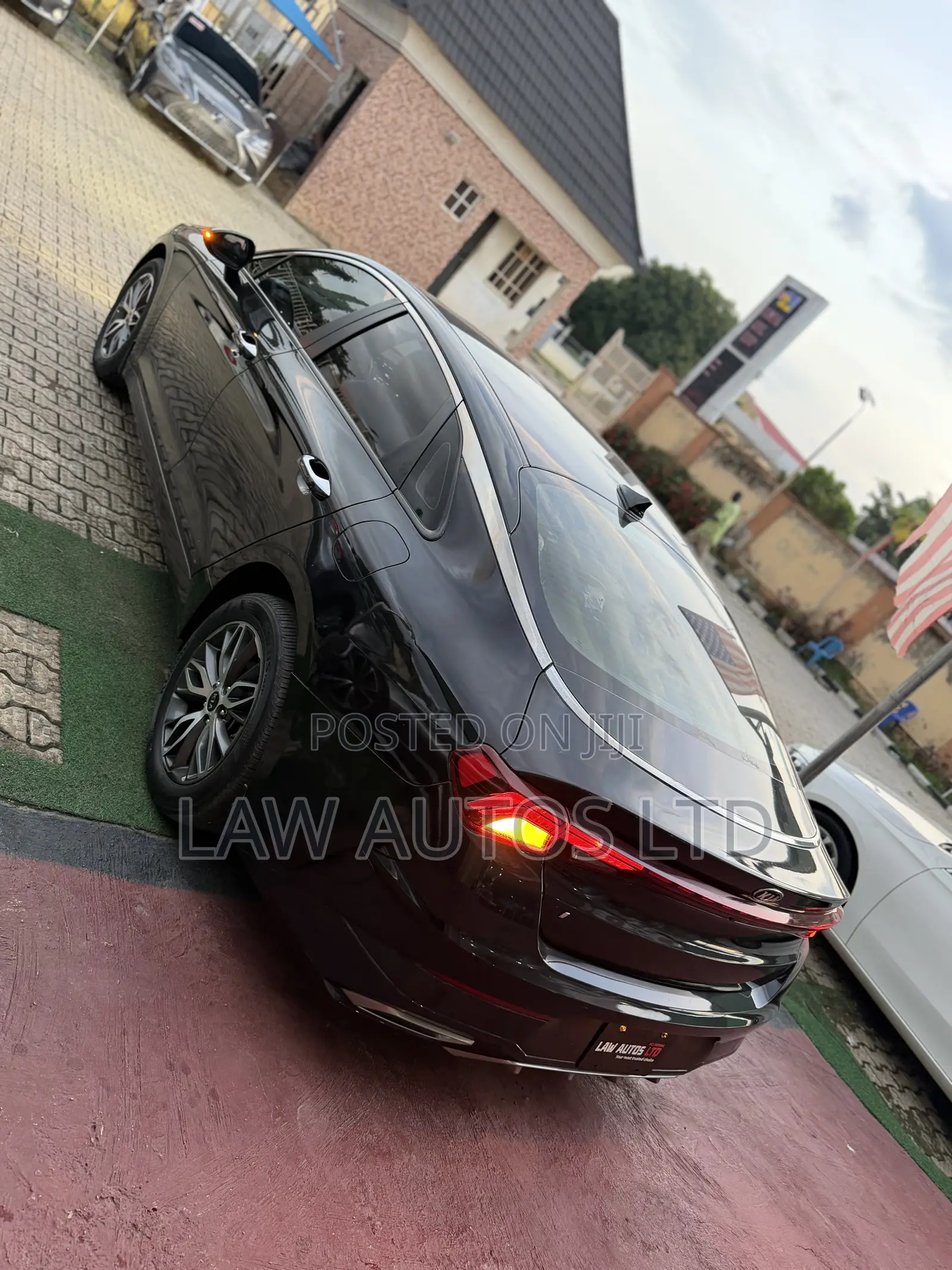 Kia K5 2023 Black