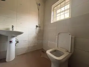 2bdrm Block of Flats in Wuse 2 for rent