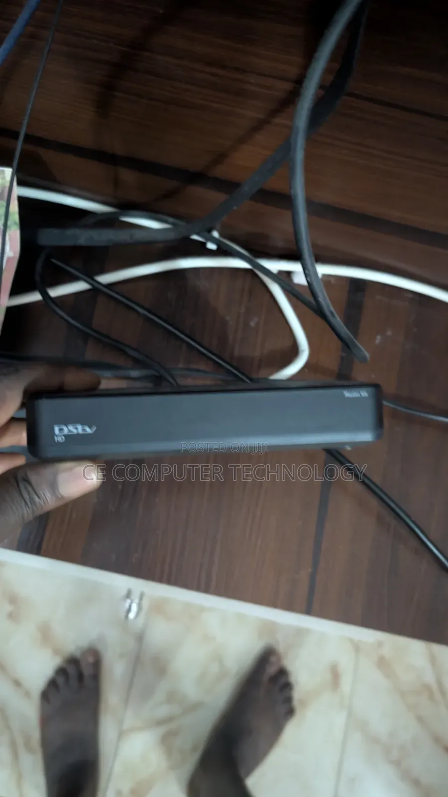 DSTV Decoder