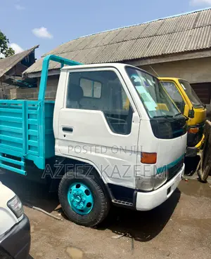 Toyota Dyna 200 New Model 2RZ Engine Drop Sided Body