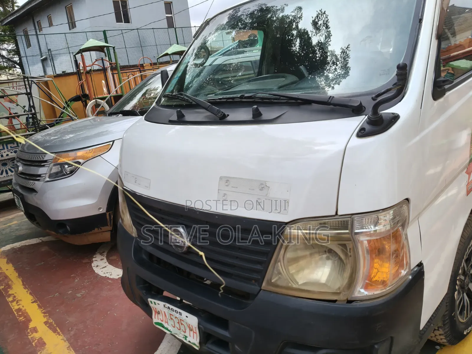 Nissan Caravan (Urvan) 2010 White
